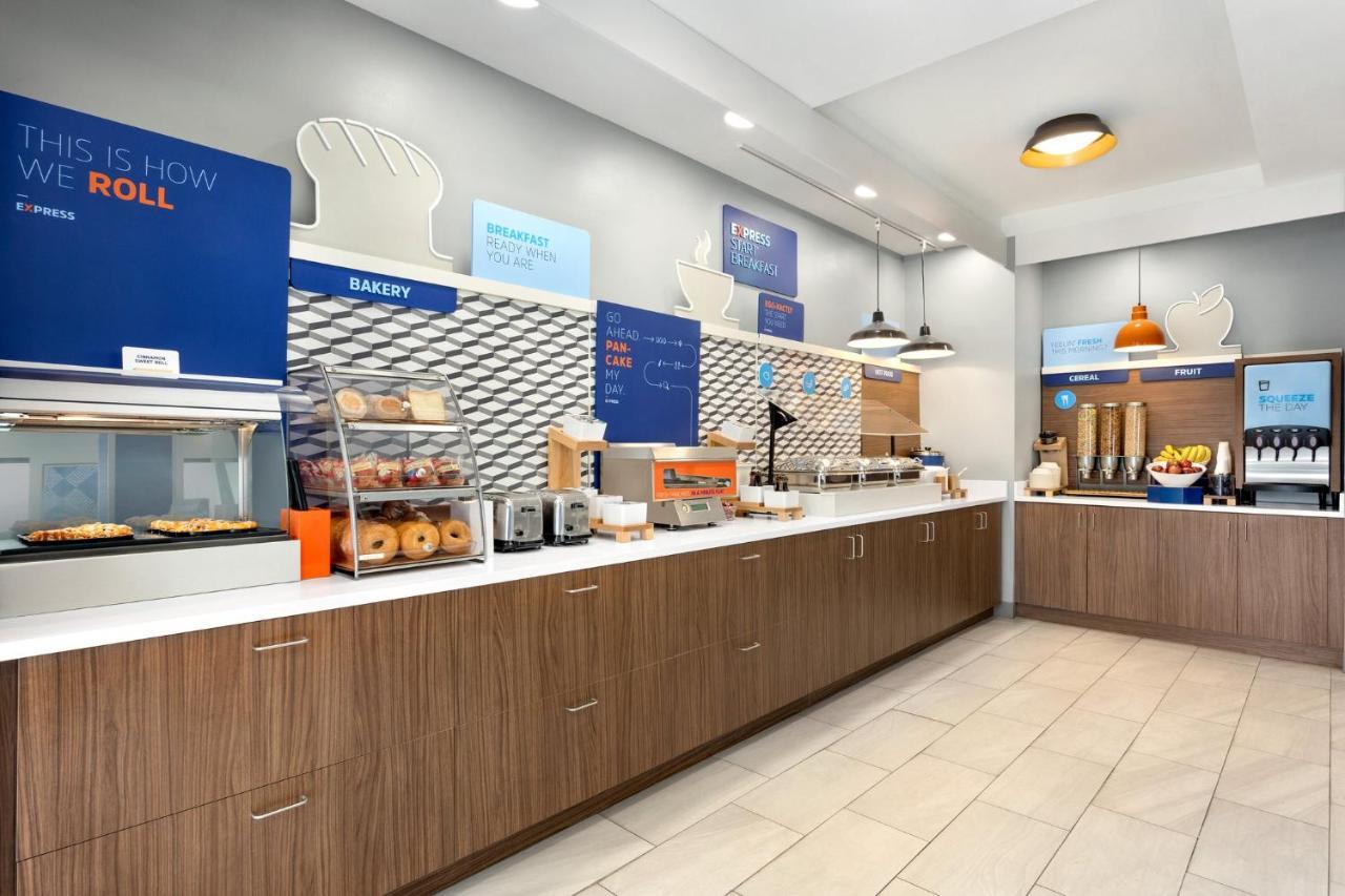 Holiday Inn Express Hotel & Suites Fort Pierce West By Ihg Zewnętrze zdjęcie